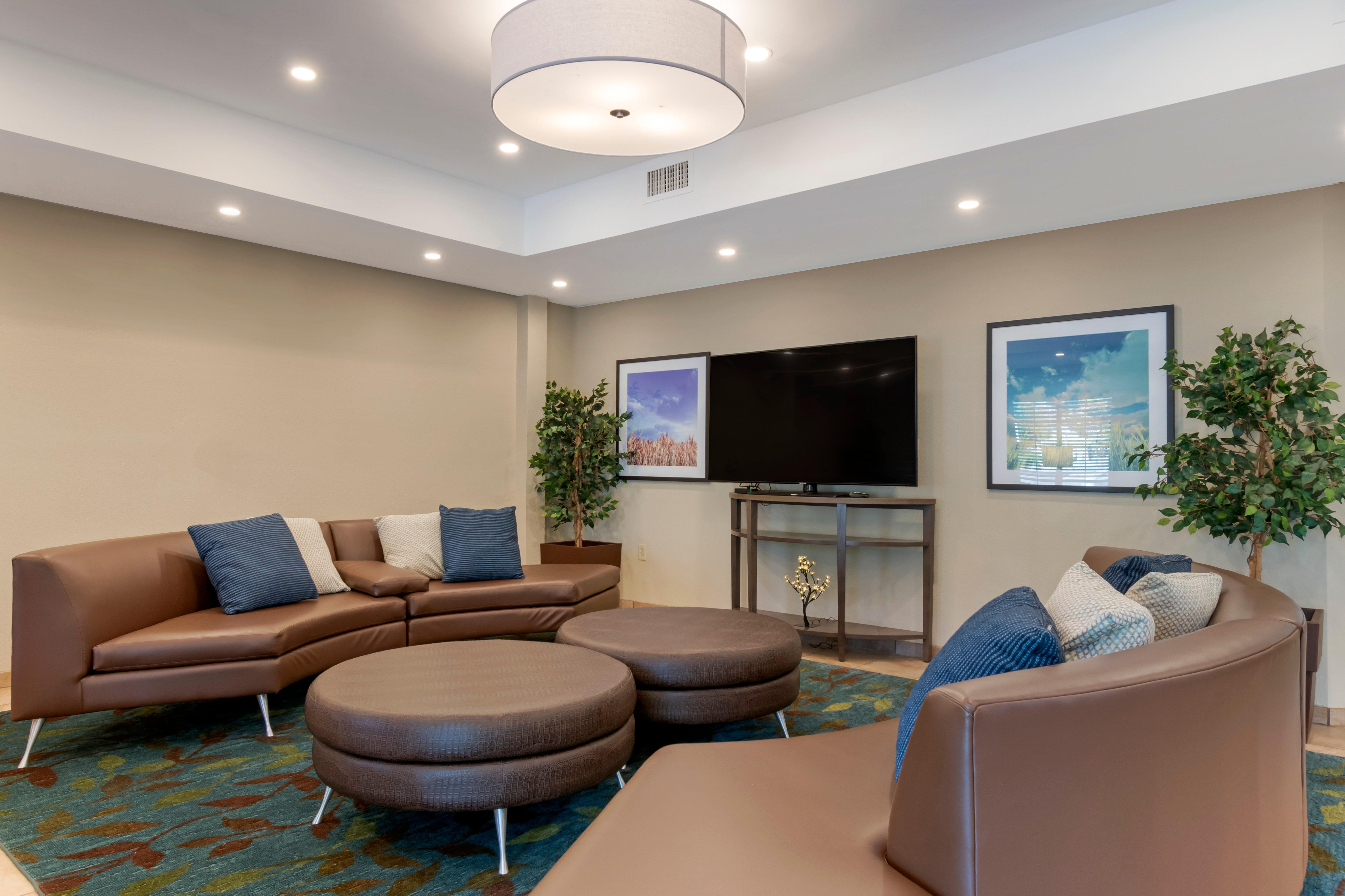 Candlewood By Ihg Reading