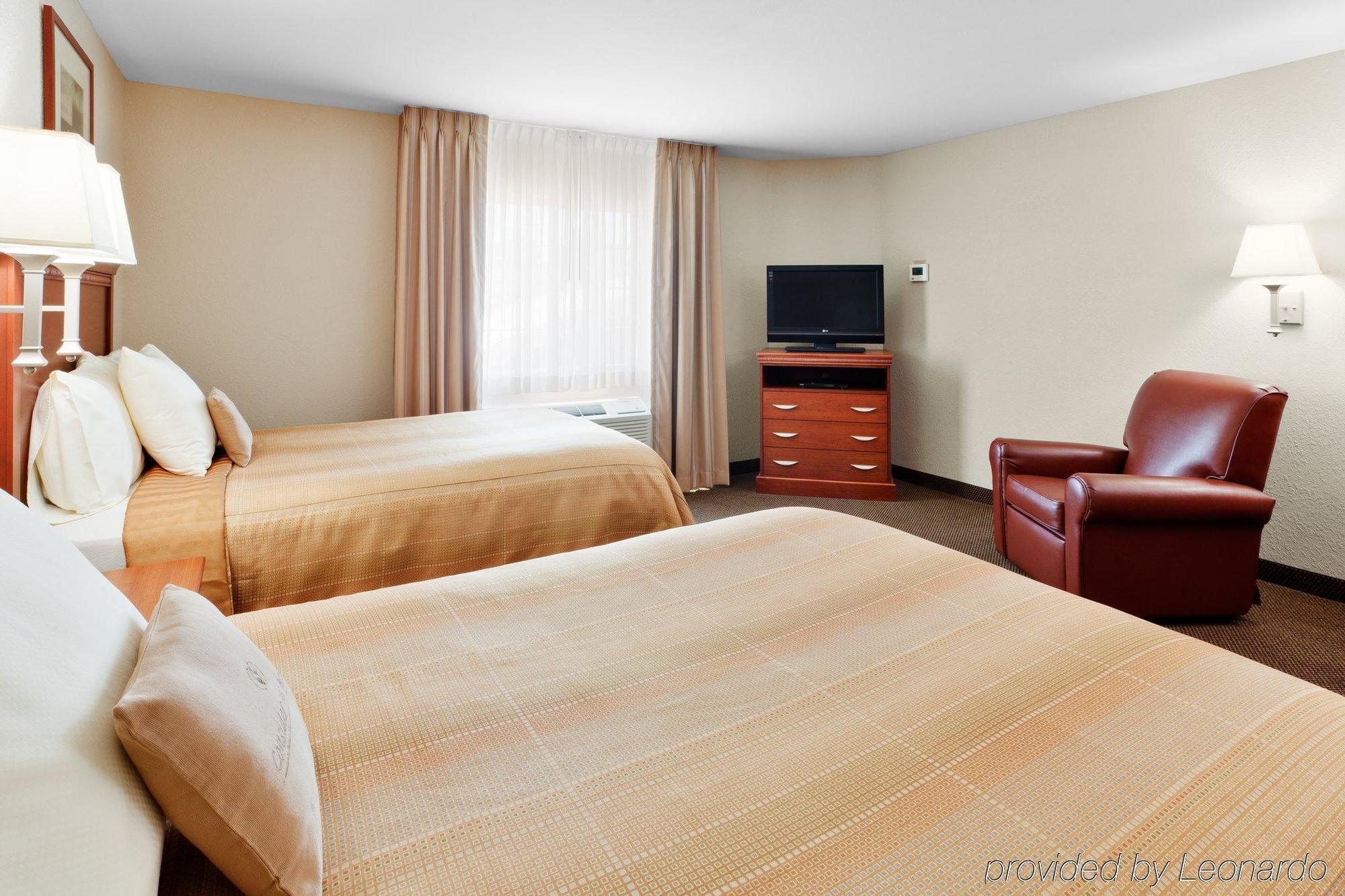 Candlewood By Ihg Hotel